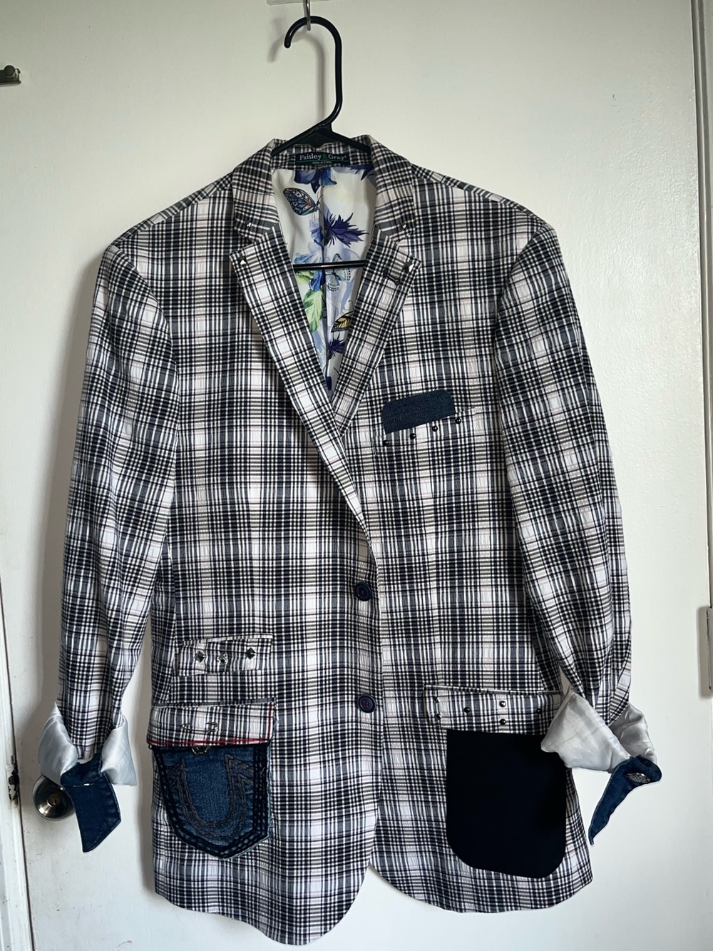 Paisley & Gray Women’s Blazer Preppy Plaid Denim Pockets Butterfly Diamonds 4DR